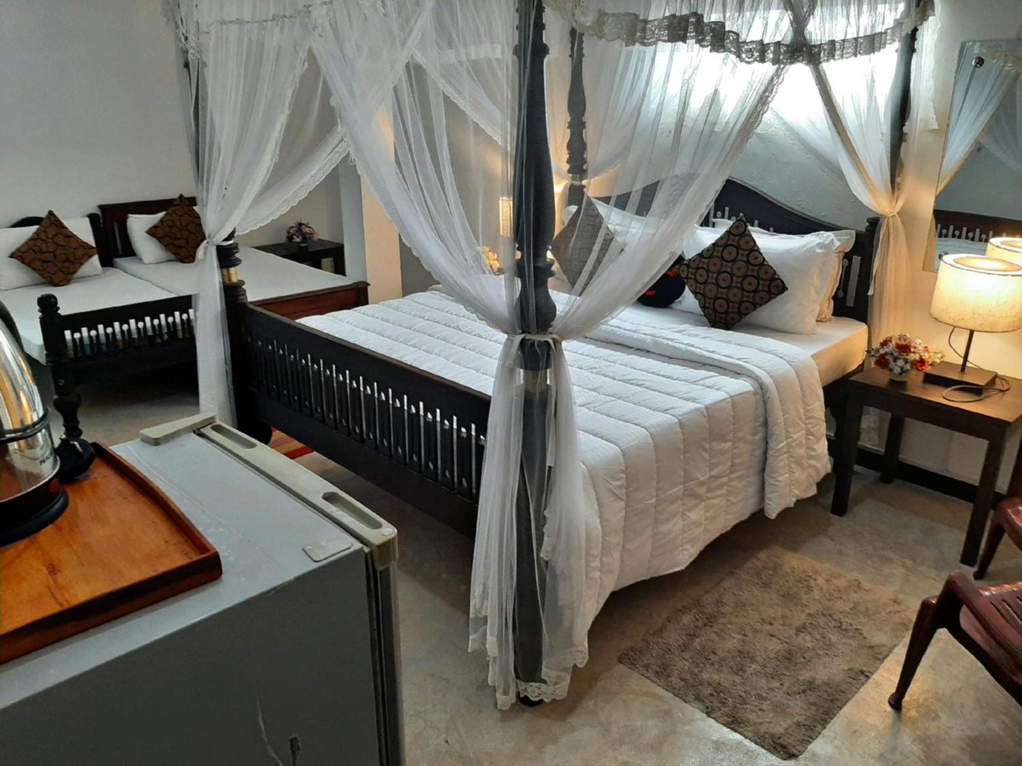 Villa Blue Ocean Mirissa Extérieur photo
