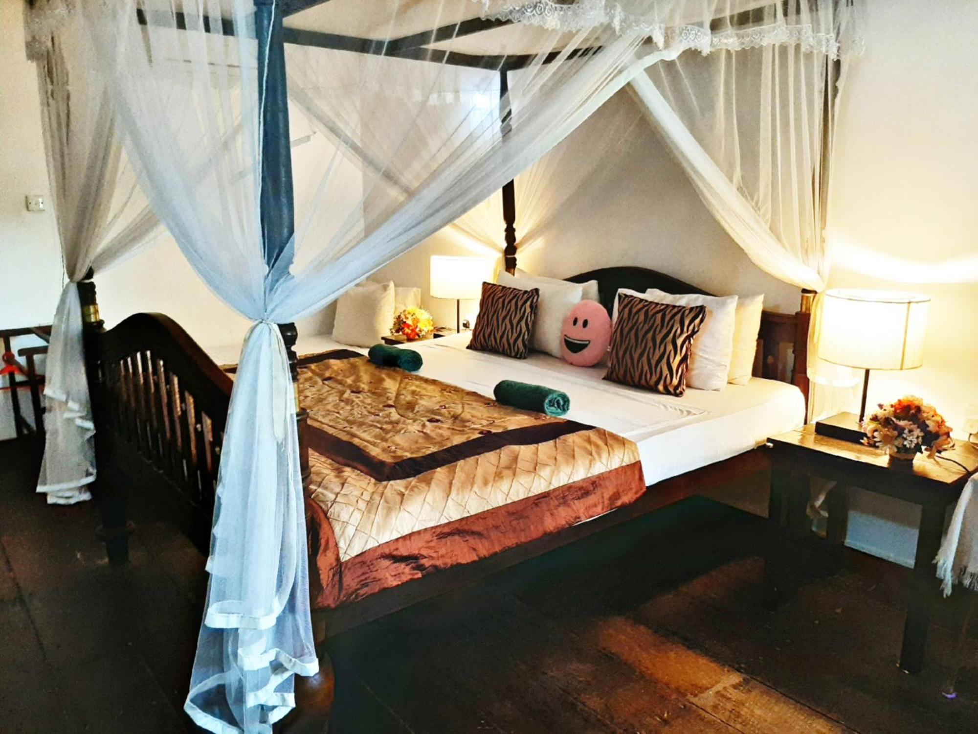 Villa Blue Ocean Mirissa Extérieur photo
