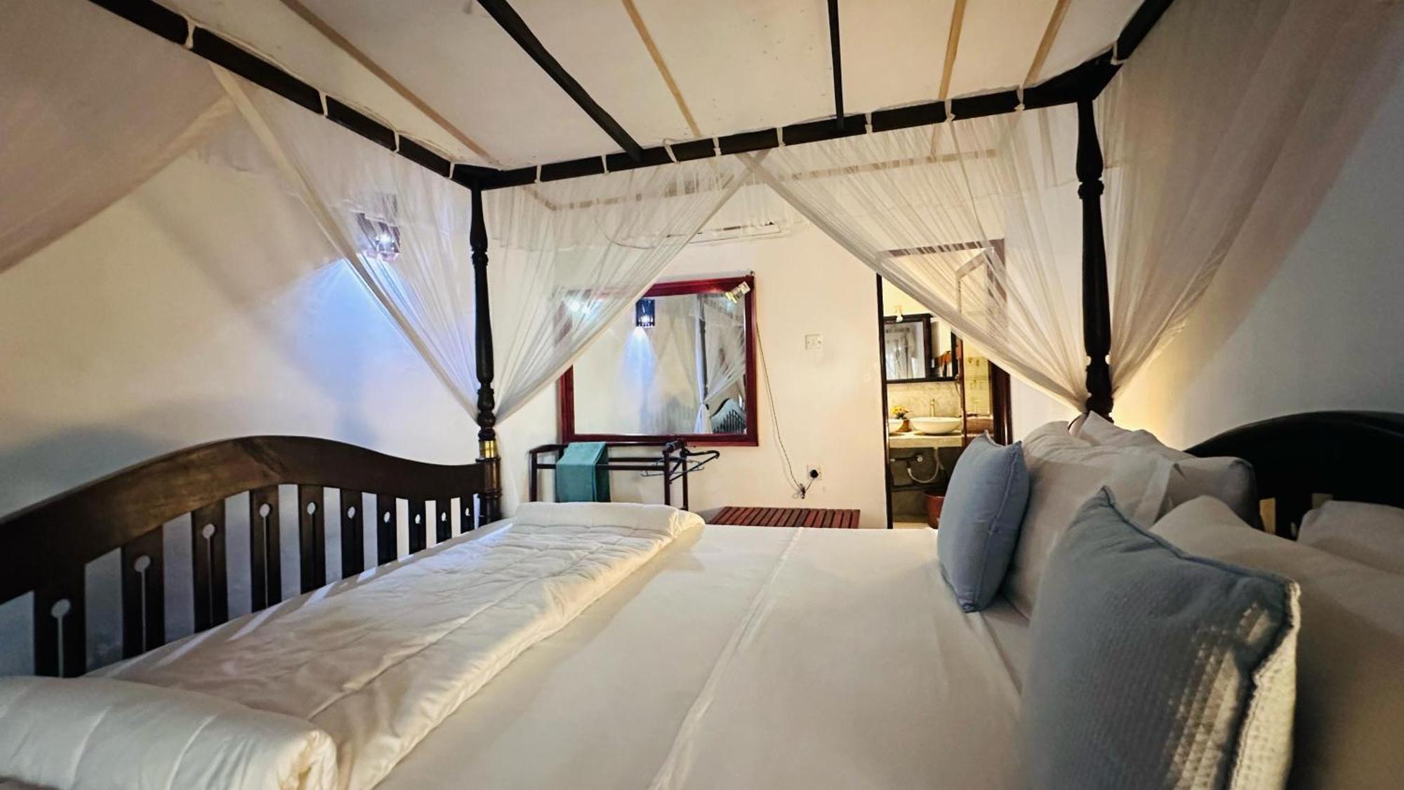 Villa Blue Ocean Mirissa Extérieur photo