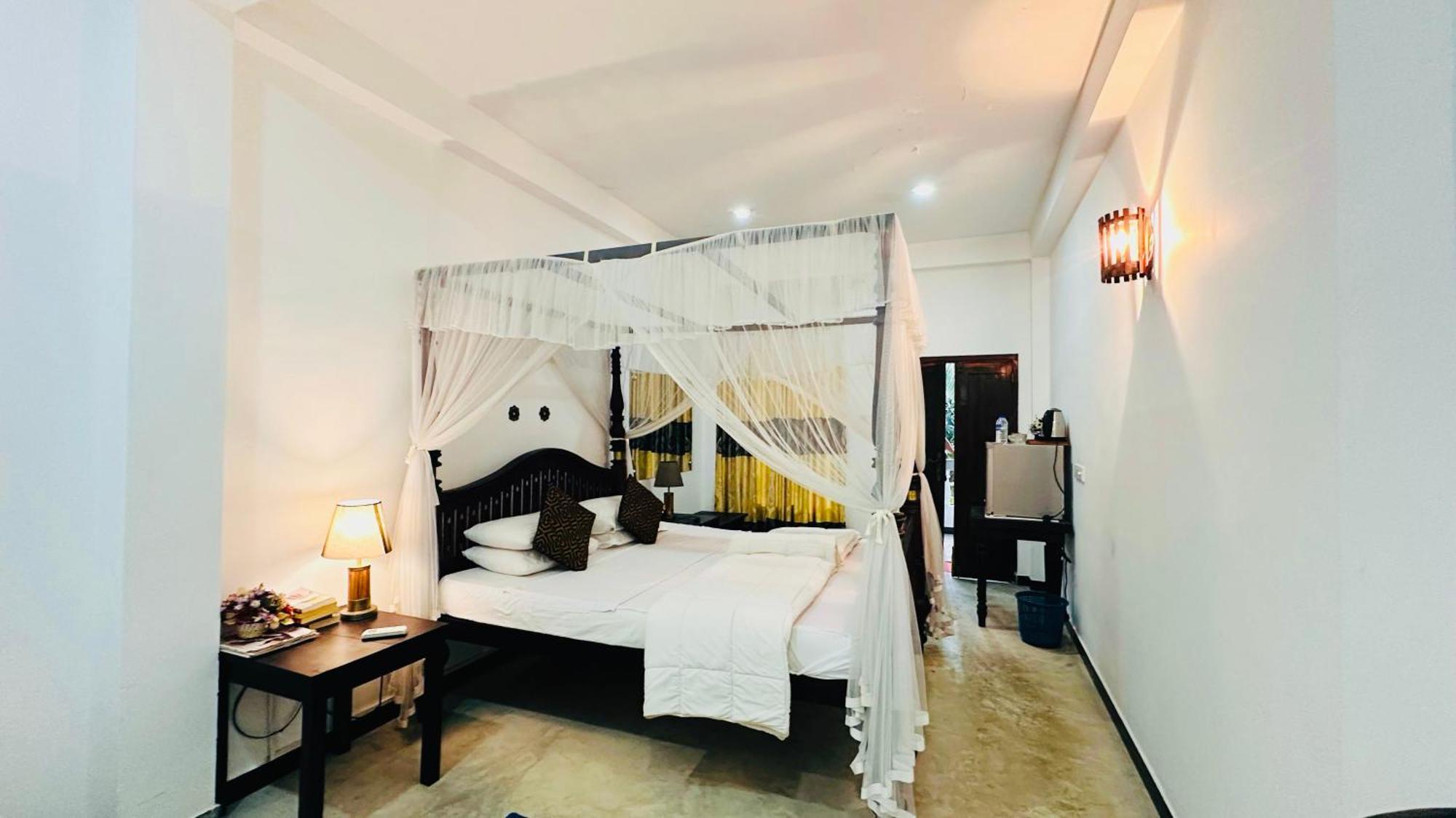 Villa Blue Ocean Mirissa Extérieur photo
