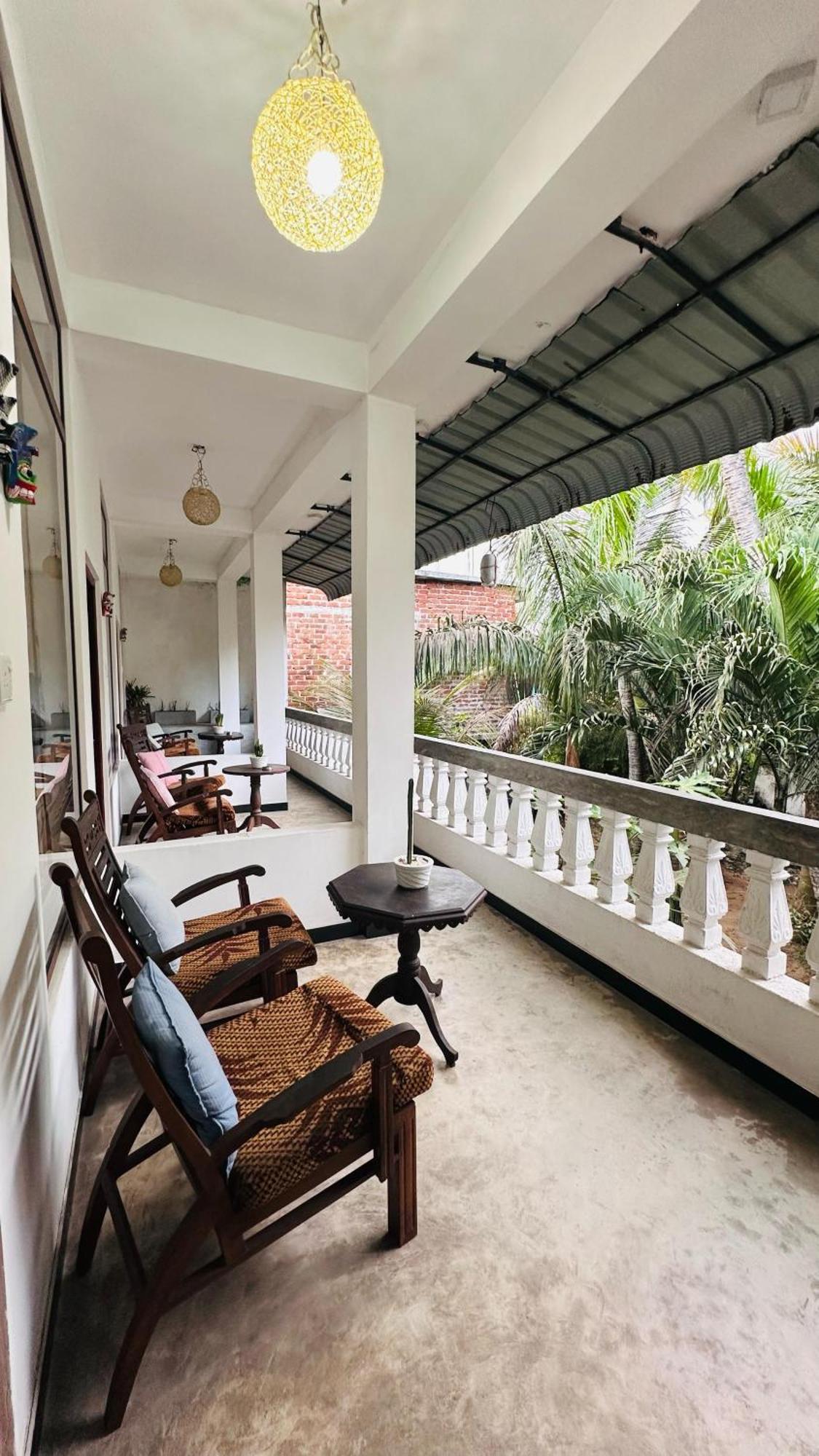 Villa Blue Ocean Mirissa Extérieur photo
